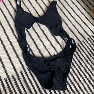 Singlet bathing suit